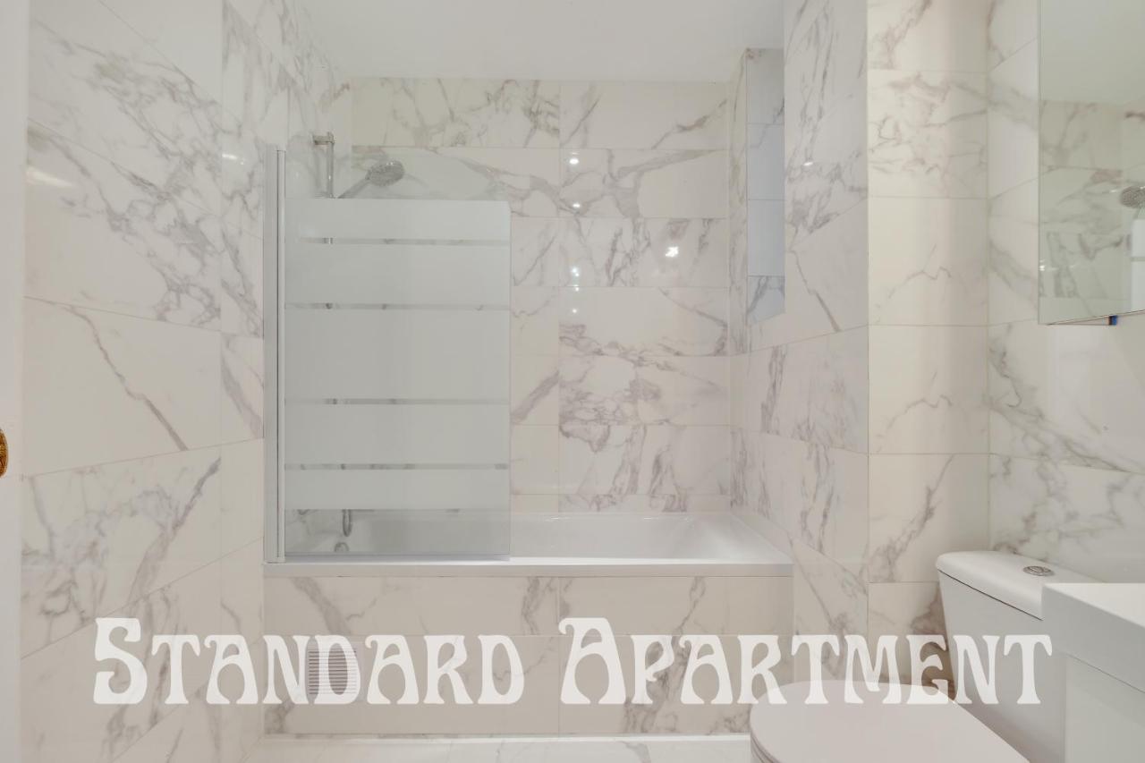 Eiffel Tower View Rose, #2 4* Parigi