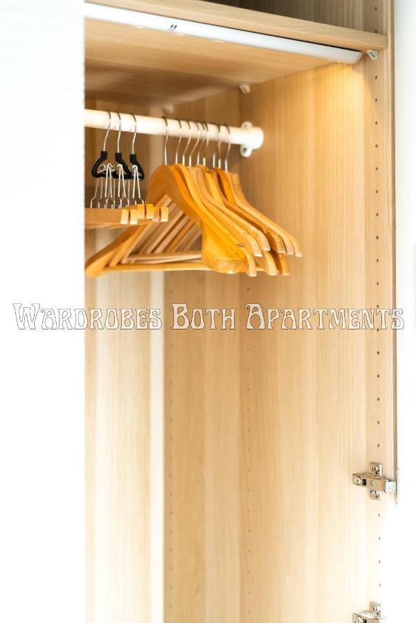 Eiffel Tower View Rose, #2 Bed & Breakfast 4*