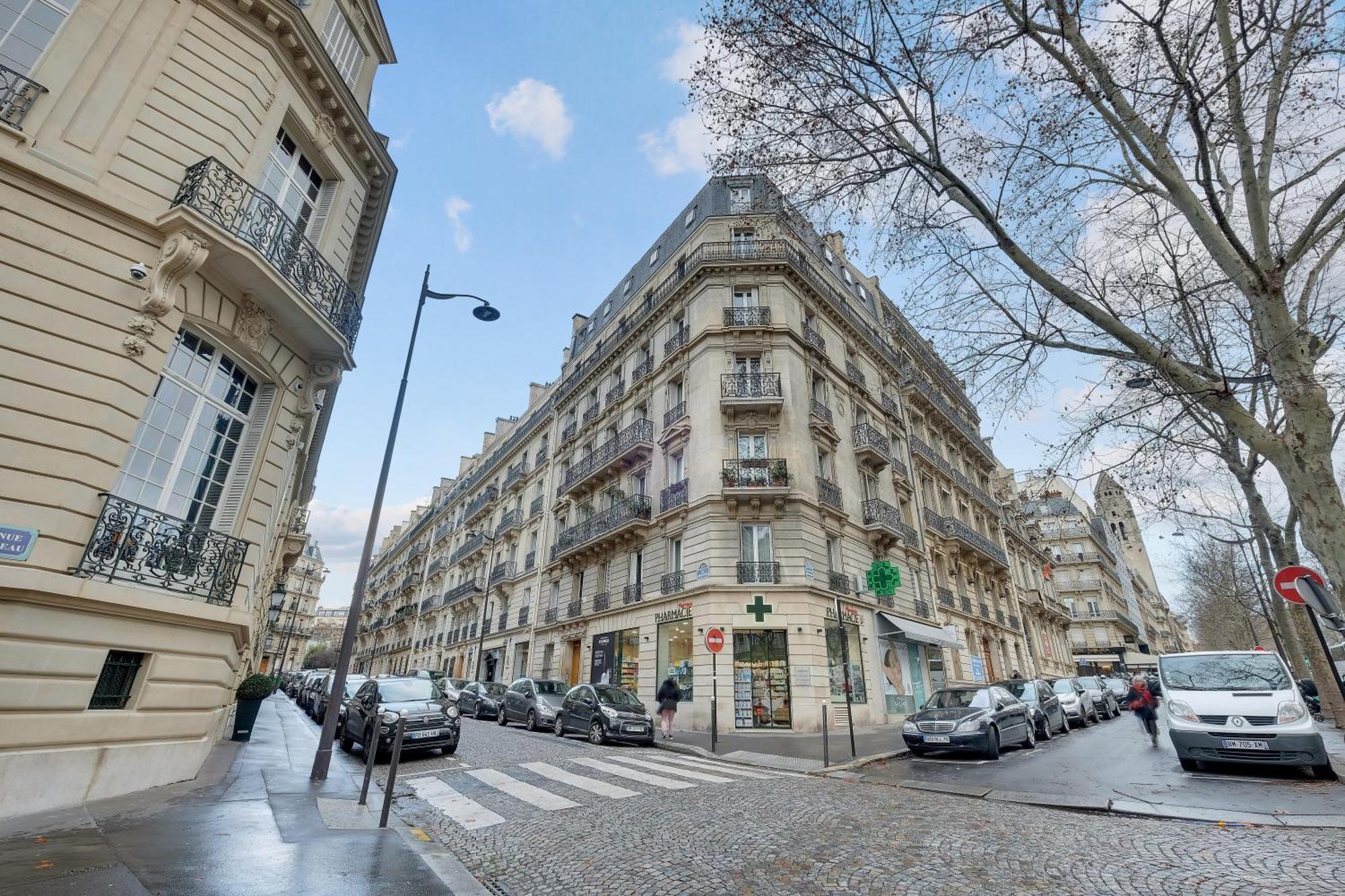 Bed & Breakfast Eiffel Tower View Rose, #2